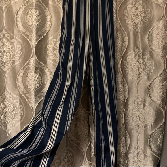 Blue and white striped jumpsuit - Picture 2 of 2